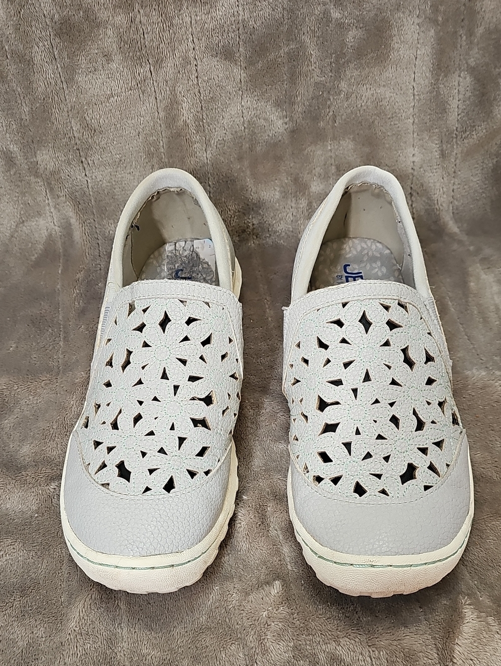 JBU Wildflower Moc Women's White Floral Laser-Cut Slip-On Sneaker Loafers